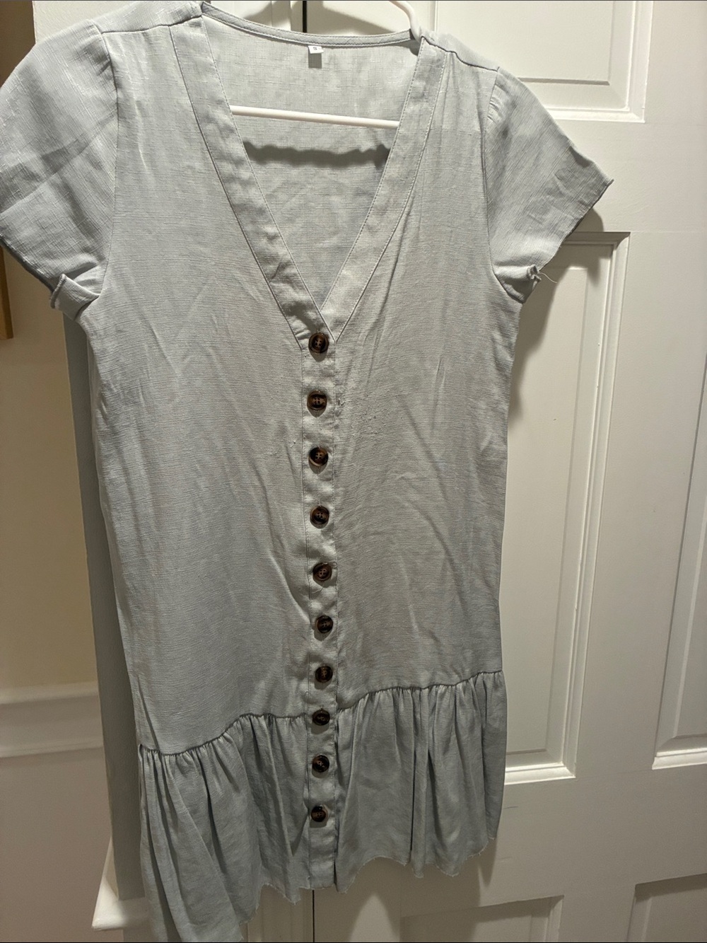 V-Neck Button-Front Short Sleeve Dress in Light Gray
